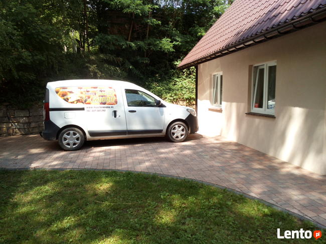 Domek całoroczny z kominkiem w górach nad jeziorem