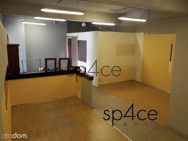 PRAGA - Centrum . Magazyn / BIURA = 320 m2.