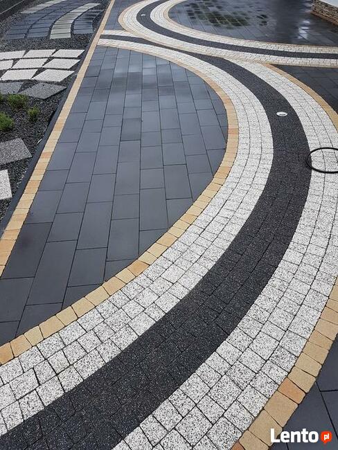 Mycie elewacji dachów kostki brukowej