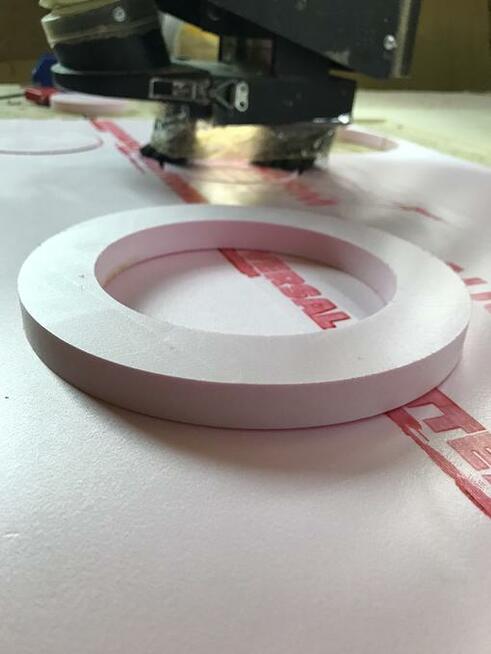 Frezowanie CNC, ploter frezujący ciecie drewna, sklejki, plexi