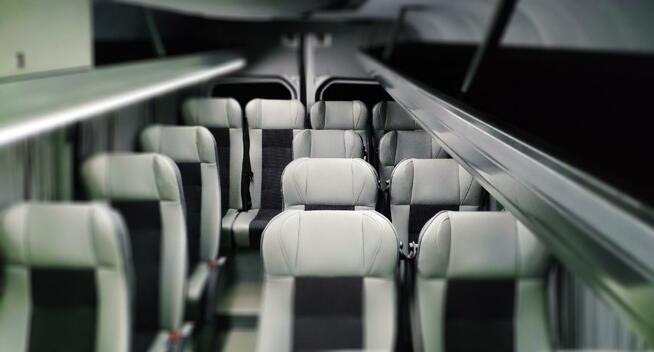 Wynajem autokarów - przewóz osób