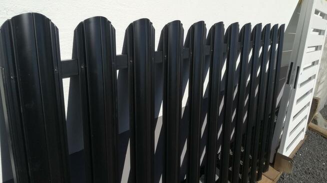 Przęsła ze sztachet metalowych