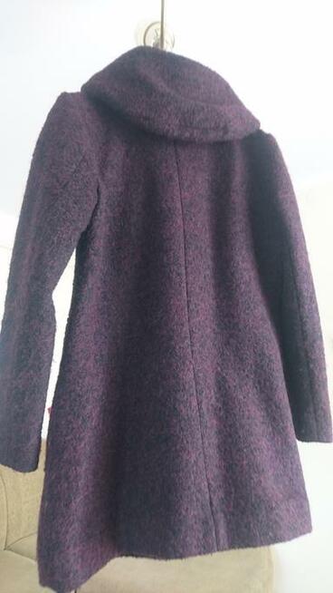 płaszcz zimowy z domieszką wełny