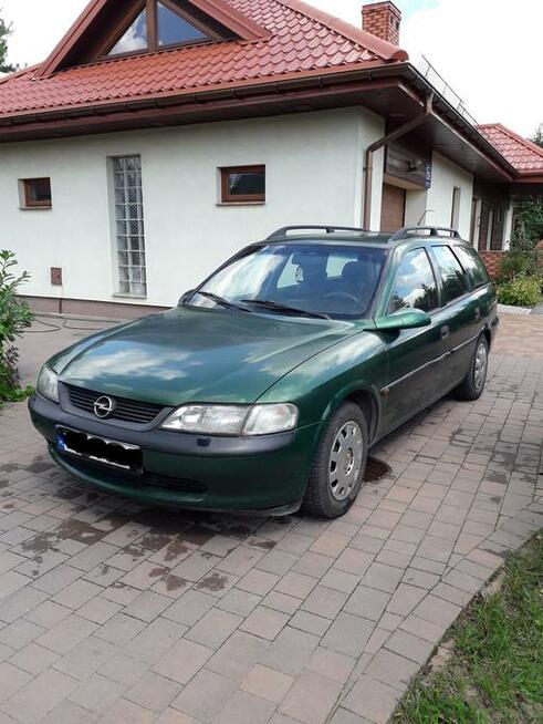Sprzedam Opel Vectra Kombi 1.8 benzyna+gaz ciemno zielony