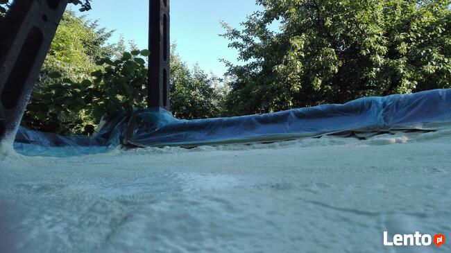 Ocieplenie dachu płaskiego pianką PUR, izolacja dachu