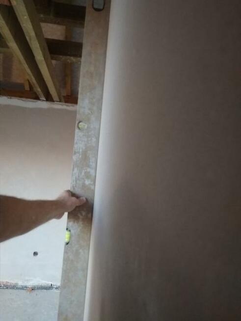 Tynki maszynowe gipsowe i hybrydowe