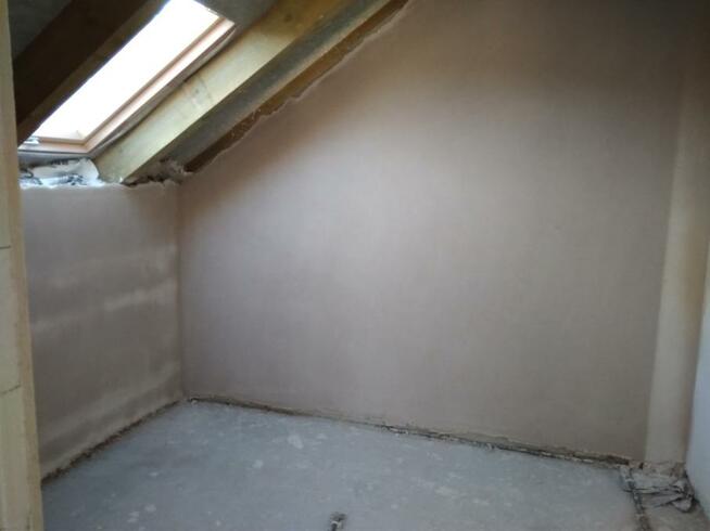 Tynki maszynowe gipsowe i hybrydowe