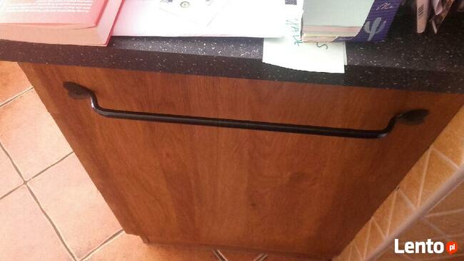 Ręcznie kute kowalskie uchwyty relingi do kuchni