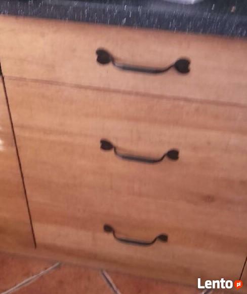 Relingi uchwyty kuchenne kute ręcznie do mebli