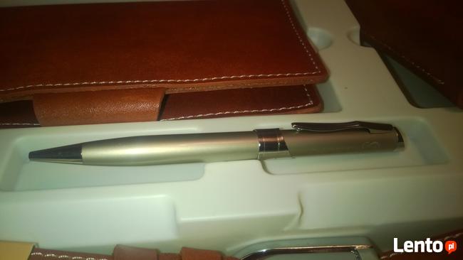 zestaw :portfel, pasek ,etui, dlugopis