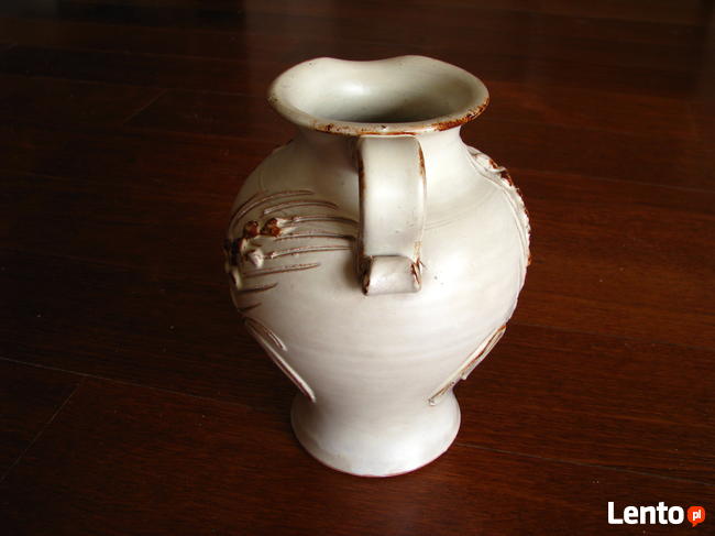 Ceramiczny dzbanek – wazon ręcznie wykonany z motywem kłosa