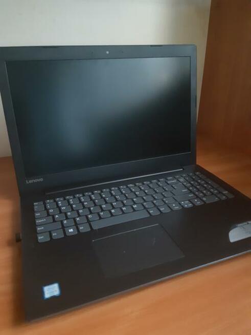 Laptop IdeaPad320