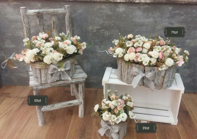 Kwiaty sztuczne, kompozycje