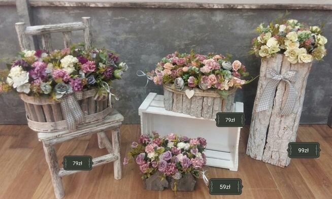 Kwiaty sztuczne, kompozycje