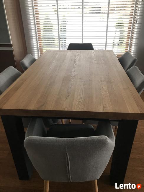 Stół z drewnianym blatem industrial w stylu loft