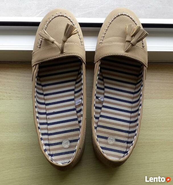 Mokasyny beż 40 nude