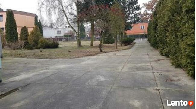 Hale magazynowe biuro o pow.810 m2 działka 2640 m2