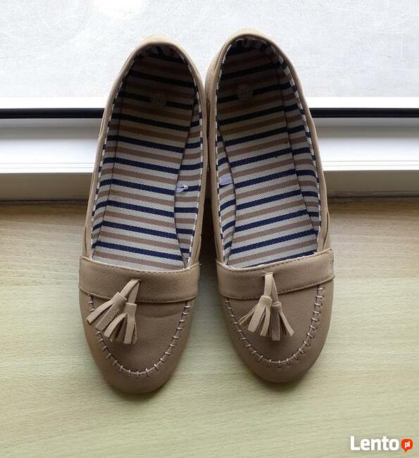 Mokasyny beż 40 nude