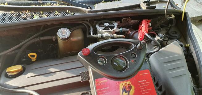 WYCIĄGANIE AUT Z GARAŻY PODZIEMNYCH Pomoc Drogowa 24h