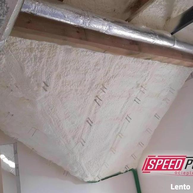 Ocieplanie Poddaszy Piana Pur Dach Strop Wiązary Budowa