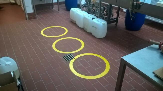 Oznakowanie Poziome, Malowanie linii w Magazynach. Znaki