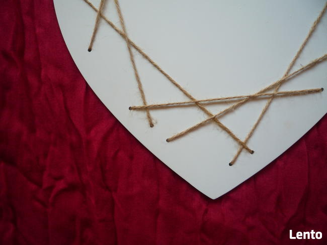 Nowe Duże białe serce przeplatane sznurkiem do zawieszenia