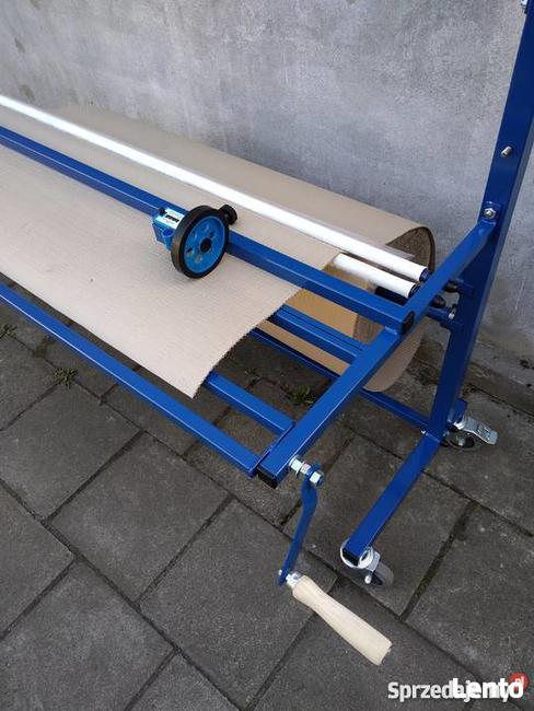 Przewijarka nawijarka ręczna do materiałów w rolkach