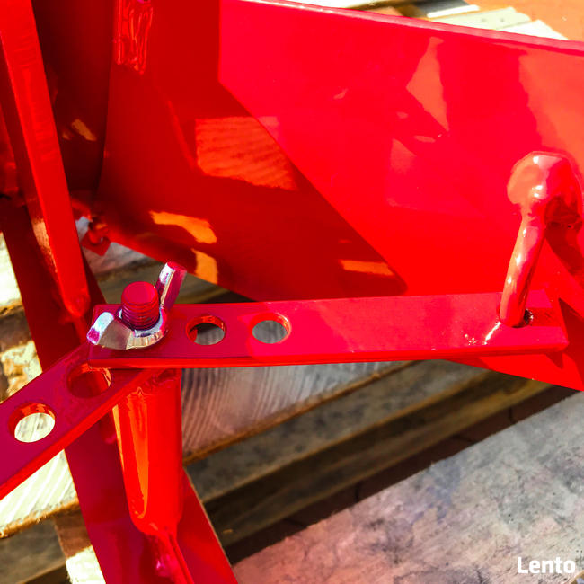 OBSYPNIK DO CIĄGNIKÓW JEDNOOSIOWYCH I GLEBOGRYZAREK GW-HK01