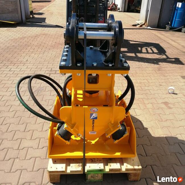 Zagęszczarka hydrauliczna dla koparek o masie 8-16 ton