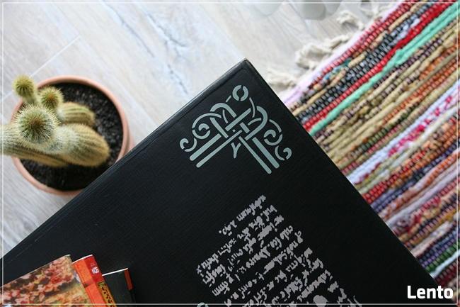 STOŁEK_stolik kawowy_ręcznie odnowiony