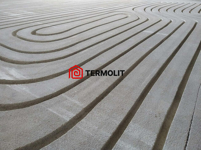 Ogrzewanie podłogowe w gotowej wylewce posadzce podłodze