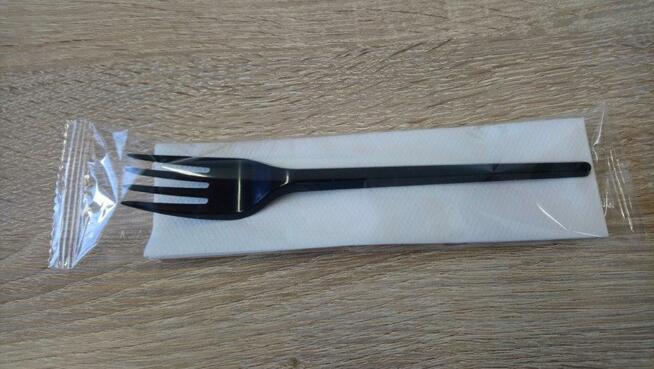 Sztućće jednorazowe zestaw łyżka + serwetka 250 sztuk białe