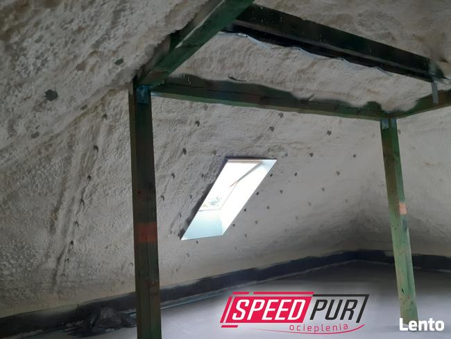 Ocieplanie Poddaszy Piana Pur Strop Wiązary Zielona Góra Dom