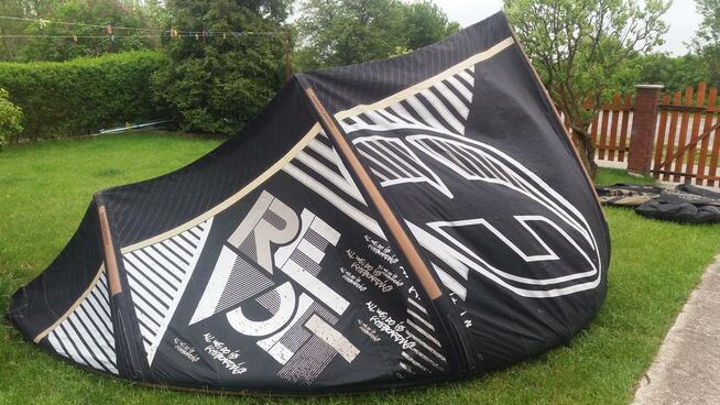 sprzedam latawiec Fone Revolt 13m2