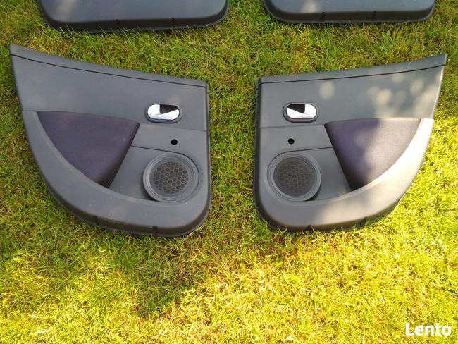 Tapicerka drzwi/Boczki Clio III 5d kpl. 06-12 i inne....