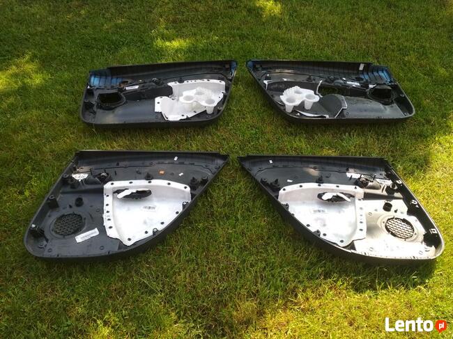 Tapicerka drzwi/Boczki Clio III 5d kpl. 06-12 i inne....