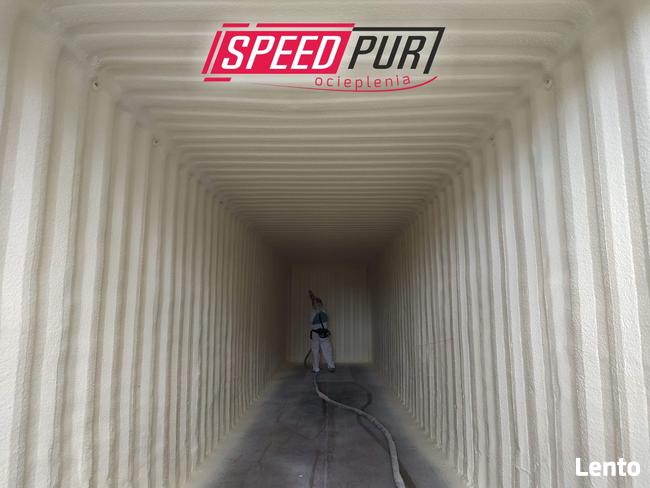 Ocieplanie Poddaszy Piana Pur Dach Strop Wiązary Budowa