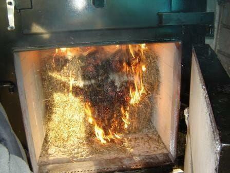 Piec kocioł wsadowy na słomę baloty 140 kW 80 250 - piec c.o