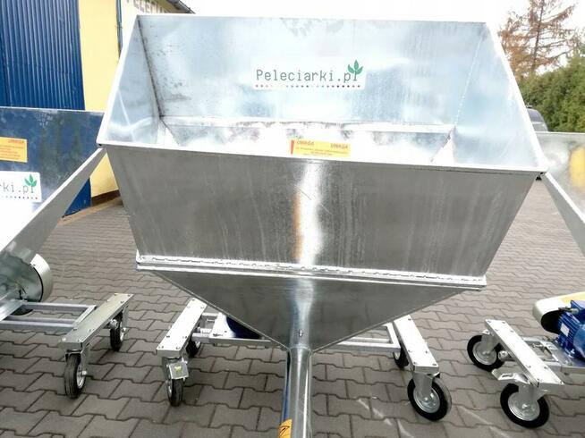 Produkcja pelletu słoma siano rozdrabniacz + kosz zasypowy