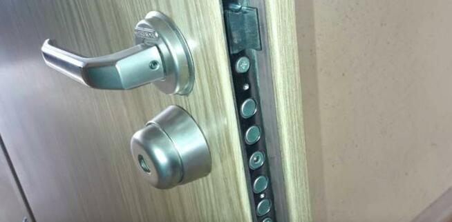 Złota Rączka hydraulik elektryk naprawa remont montaż mebli