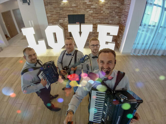 Zespół muzyczny RETRO 432Hz - Zespół na wesele - Dęblin
