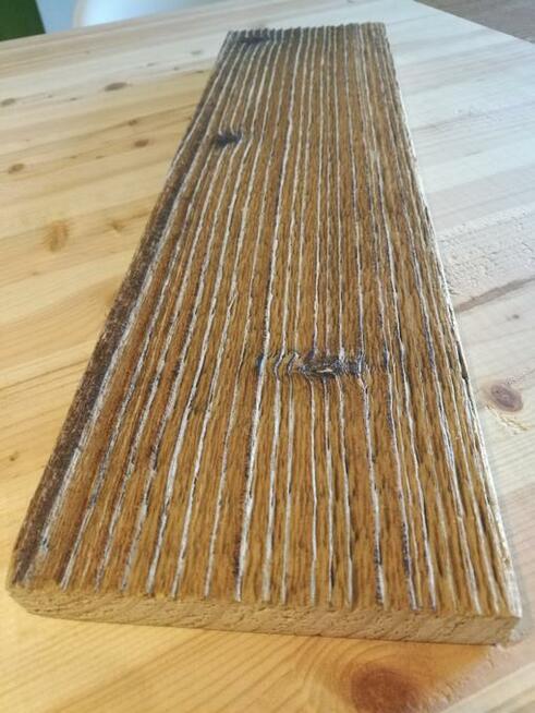 Stara deska obiciowa - niecodzienny wystrój na co dzień!