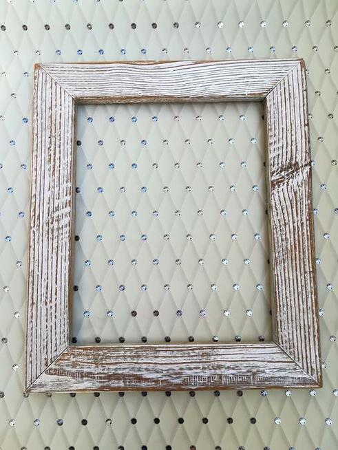 Unikatowe ramy ze starego drewna na zdjęcie lub obraz