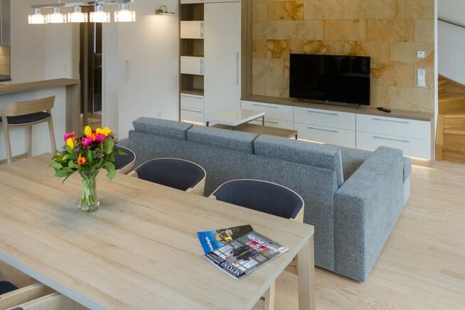 Płyty z kamienia naturalnego do salonu kuchni pokoju