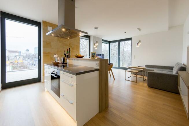 Płyty z kamienia naturalnego do salonu kuchni pokoju