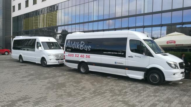 Wynajem minibusa przewóz bus Jaworzno Sosnowiec Dąbrowa Górn