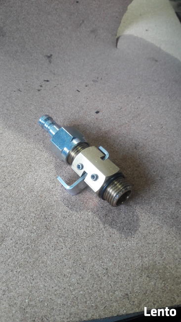 kranik paliwa C-330 C360