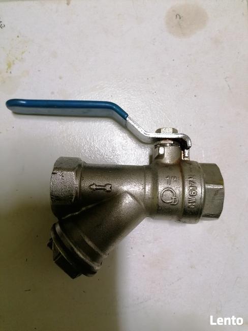 Zawór kulowy z filtrem 1CAL, DN25.Do wody i C.o