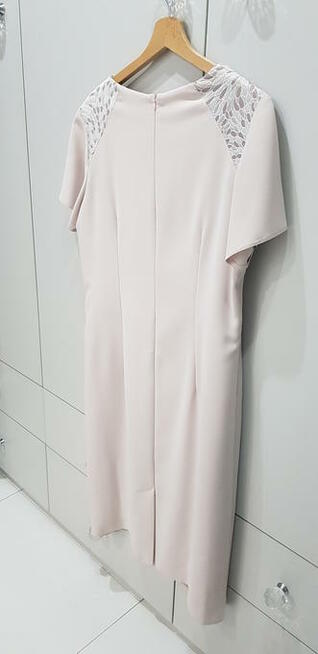 Nowa sukienka w dużym rozmiarze