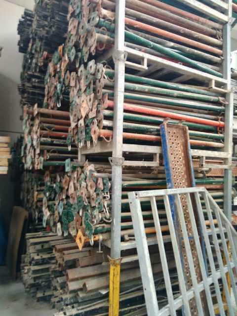 Podpory stemple budowlane metalowe regulowane do 3 i 4 m